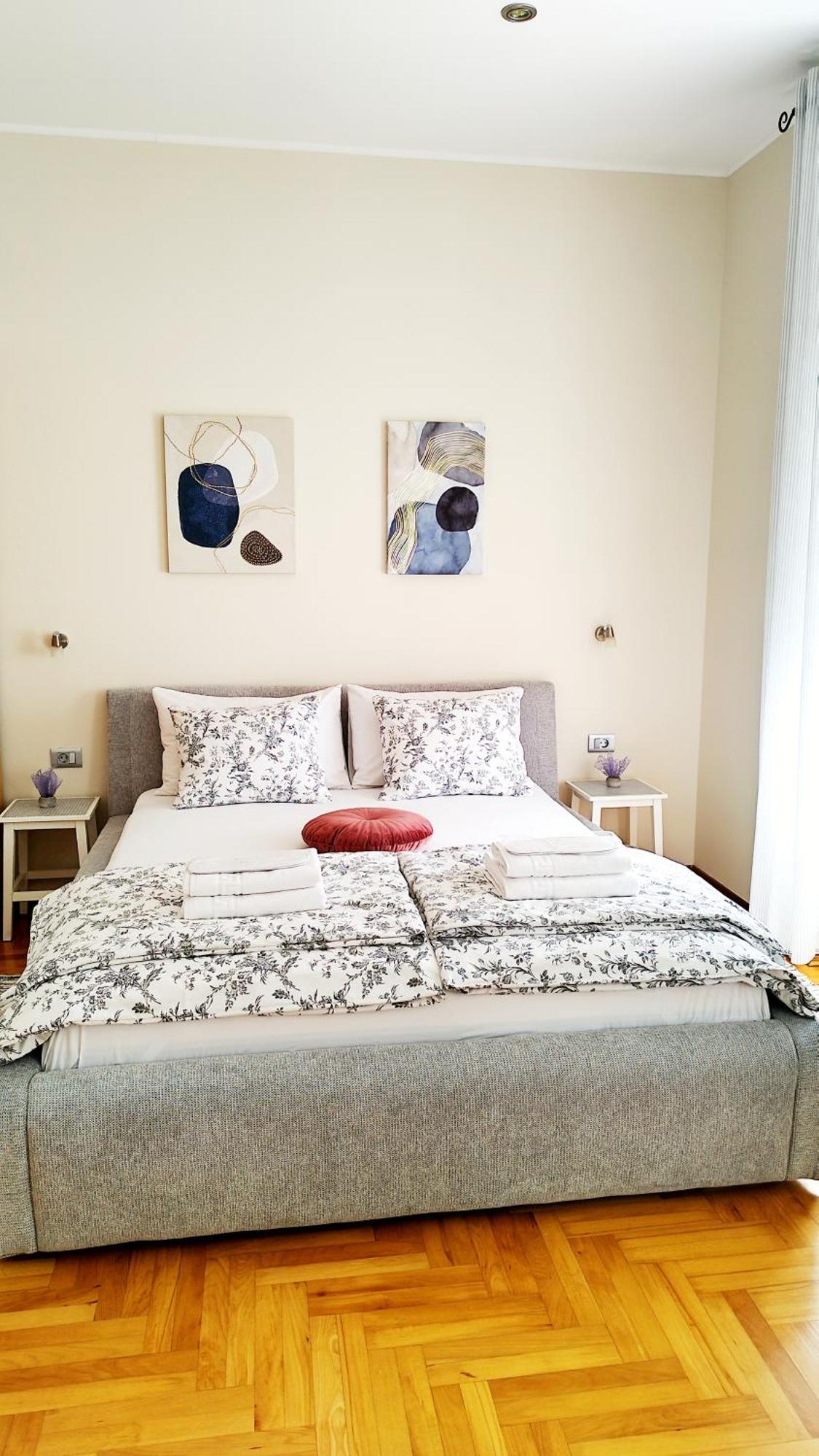 Lavender - City Room With Free Parking Pula Luaran gambar