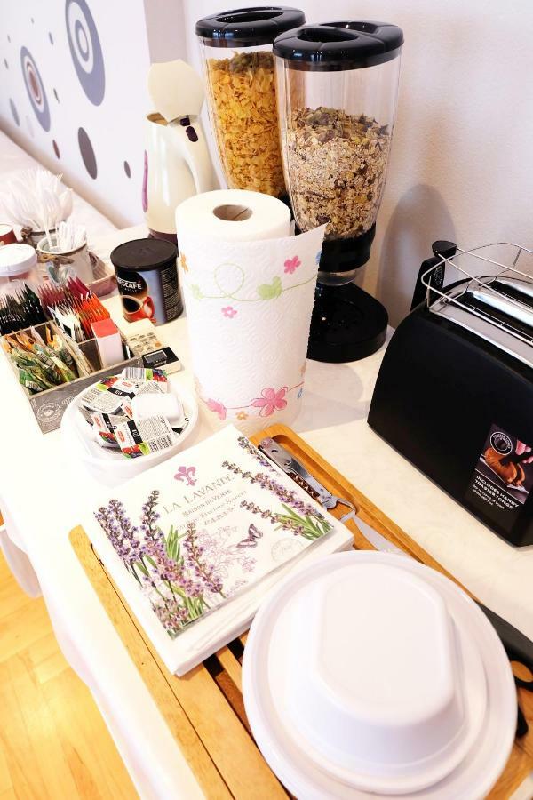 Lavender - City Room With Free Parking Pula Luaran gambar